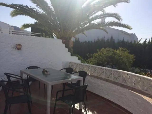 Casa Belle 103A Villa Nerja 0*,  İspanya